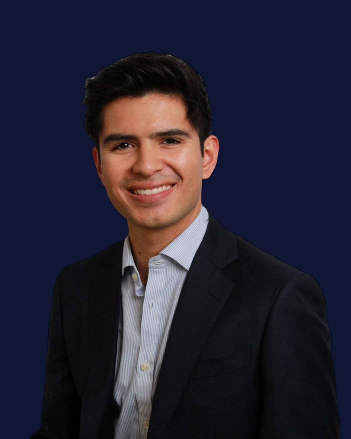 Raul_Hernandez Headshot - Raul Hernandez