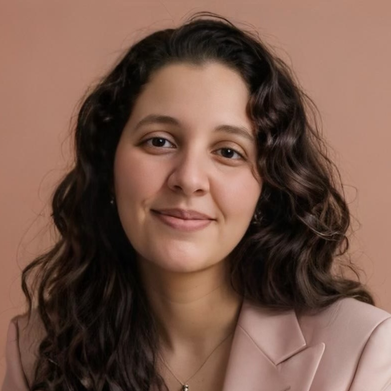 S. Tahiri Headshot
